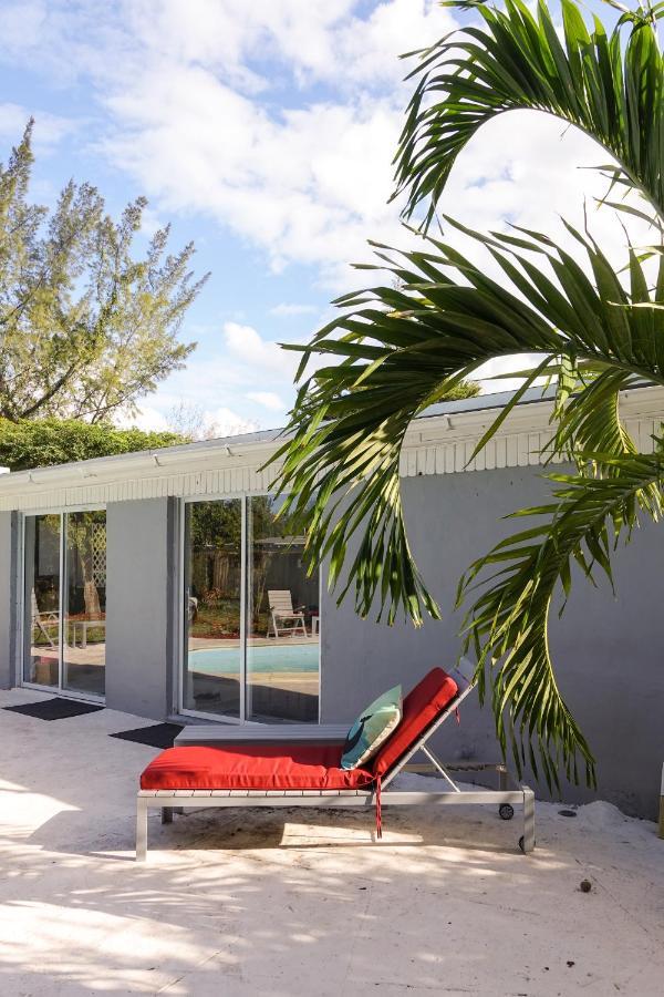 Miami Beach Villa With Sparkling Pool! Sleeps 10+! North Miami Beach Exterior photo