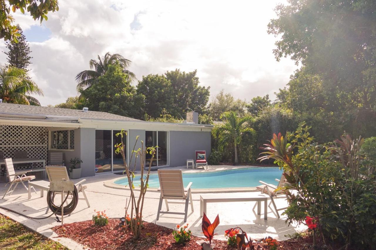 Miami Beach Villa With Sparkling Pool! Sleeps 10+! North Miami Beach Exterior photo